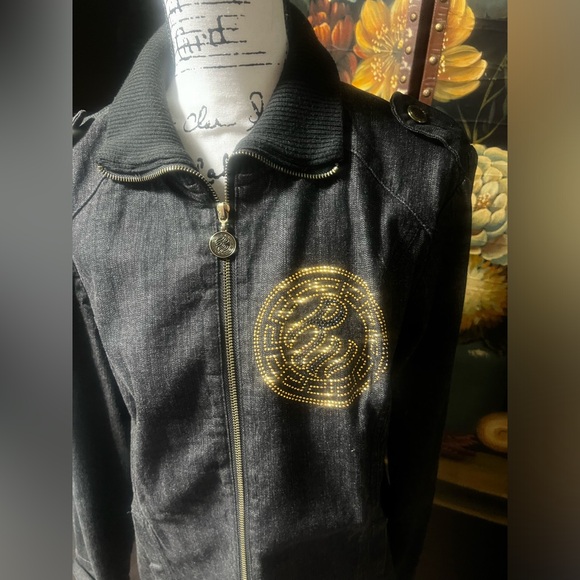 ROC a Wear denim jacket - Picture 2 of 8